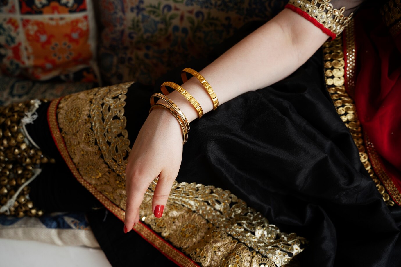 beautiful young woman wearing sari 23 2149502988